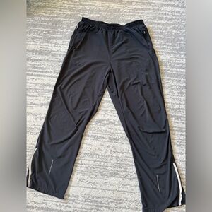 Nike dri fit windbreaker pants